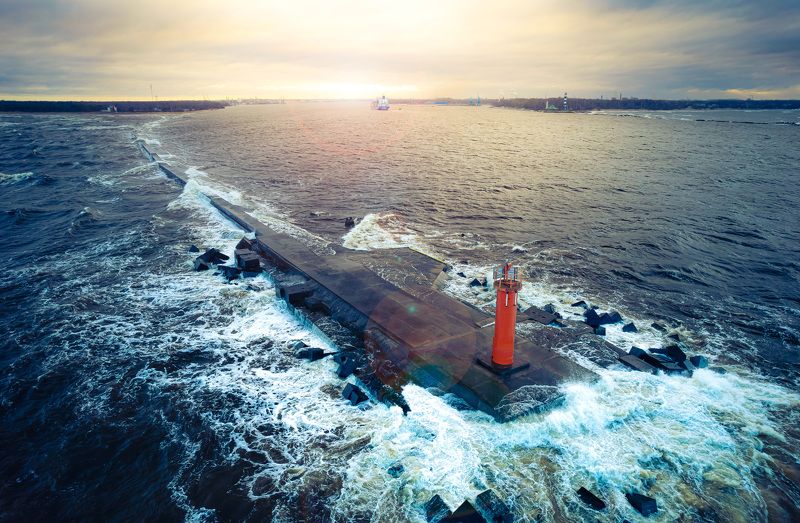 море, волны, маяк, аэрофото, dji Морские ворота Риги фото превью