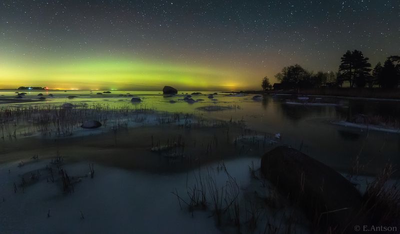 пейзаж, природа, ночь, эстония, полярное сияние Ночь у залива фото превью