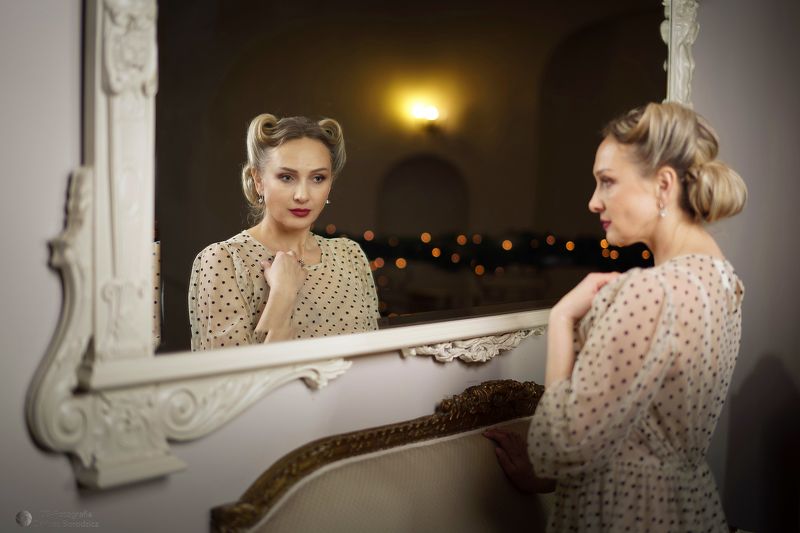 Ellie фото превью