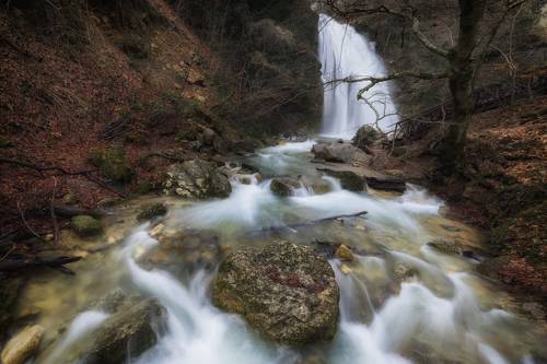 Водопад в Крыму