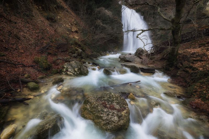 пейзаж, горы, море, крым природа россии, водопад Водопад в Крыму фото превью