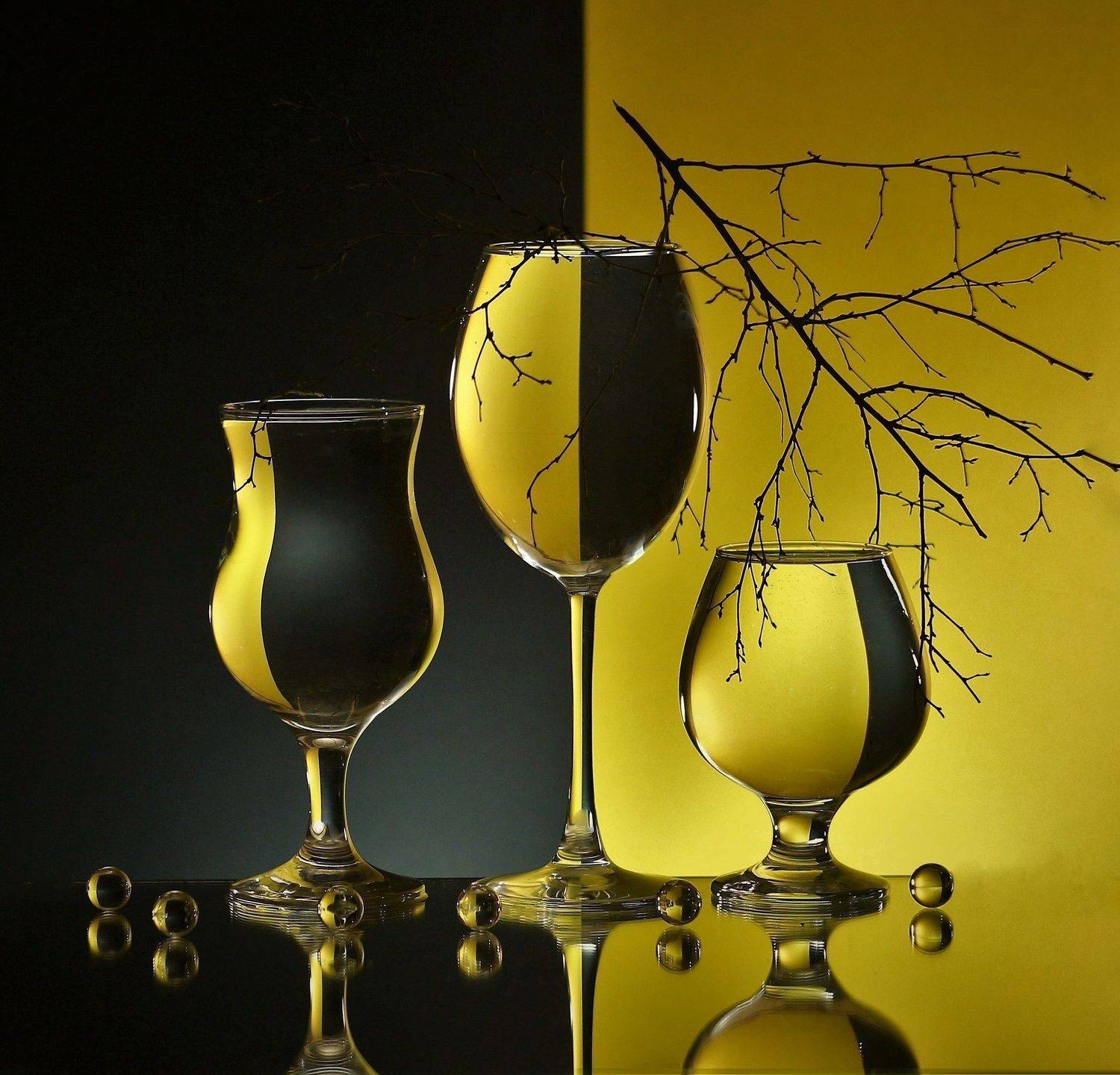три бокала, ветка, стеклянные шарики, Людмила Хрусталева*