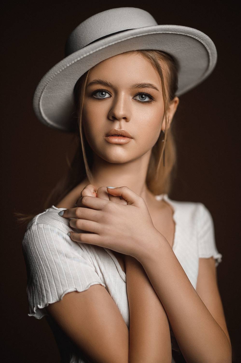 девушка, модель, портрет, фотосессия, студия, макияж, гламур, girl, model, modeling, young, portrait, make-up, творческий портрет, женский портрет, woman, young woman, glamour, постановка, постановочная фотография, fashion, Владимир Васильев