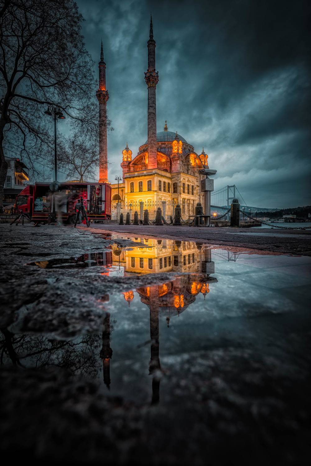 #cityscape#reflection#clouds, Dimo Hristev