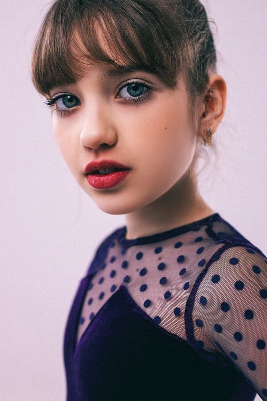 Girl фото превью