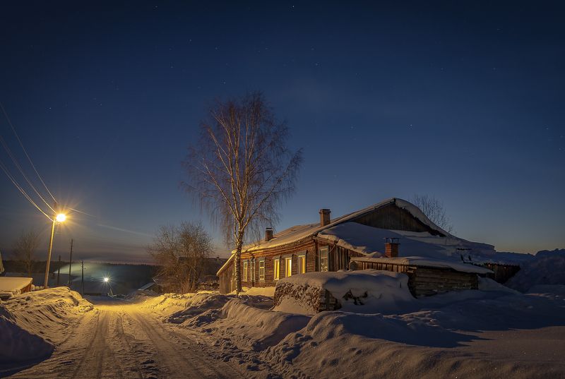 Вечером в деревне. фото превью