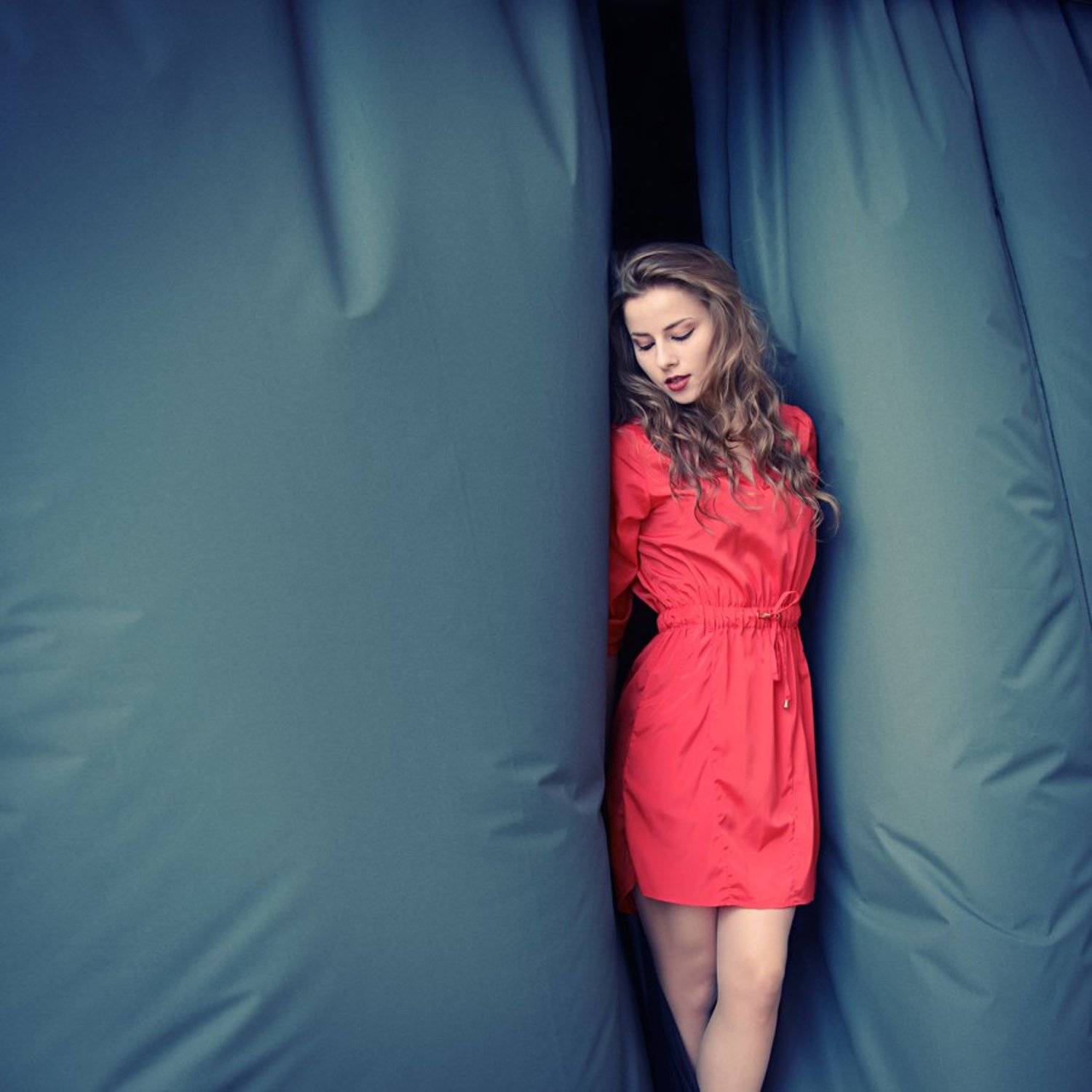 , &copy; Kalynsky