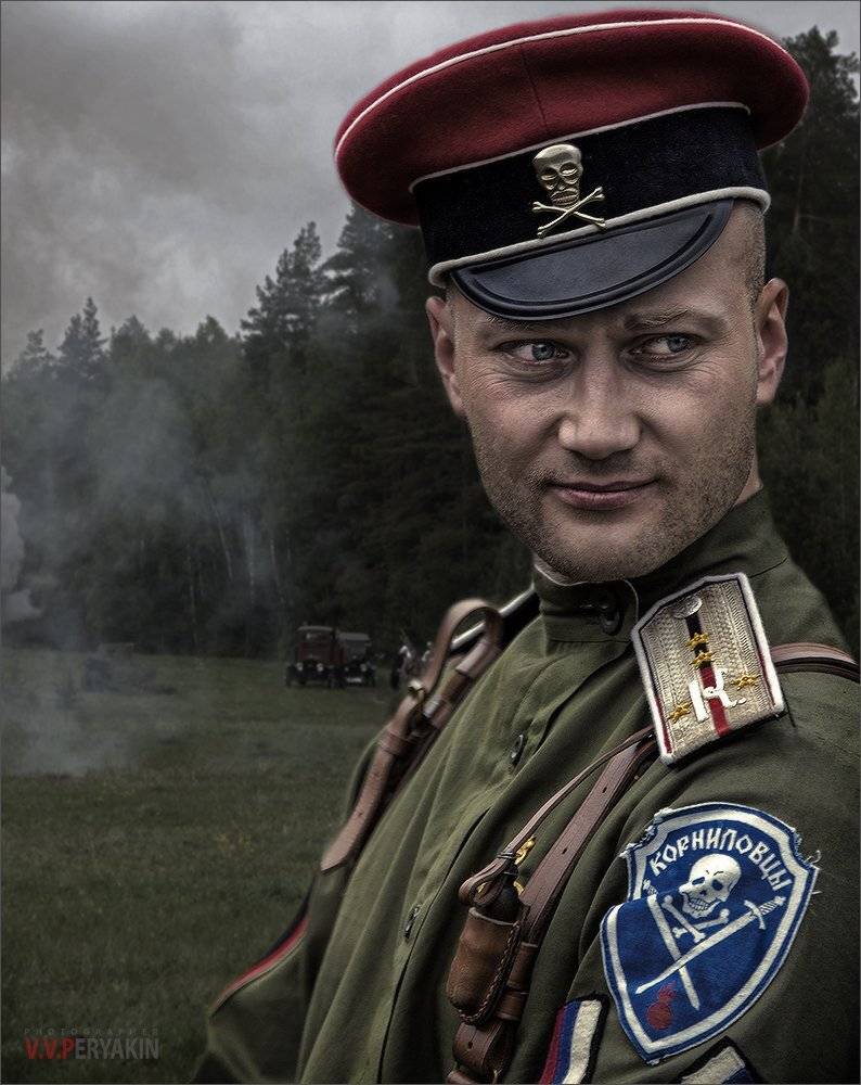 , Виктор Перякин