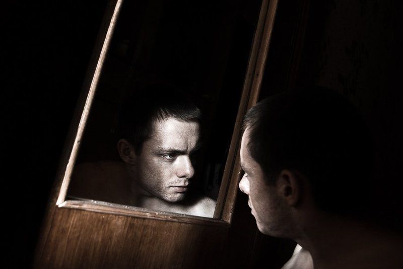 Автопортрет фото превью