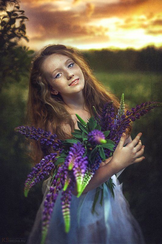 Beauty, Девушка, Люпины, Пленэр, Цветы Лиза фото превью