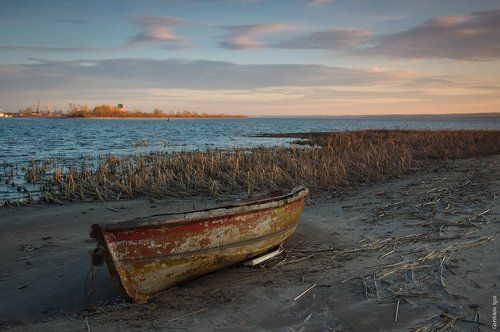 Весенний вечер на Волжском берегу