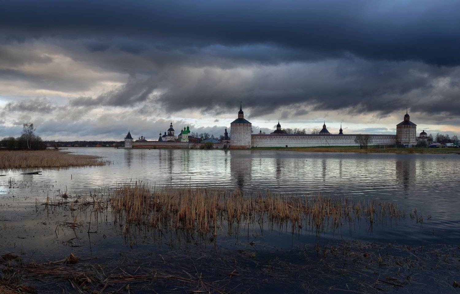 Кирилло-Белозерский монастырь, Максим Евдокимов