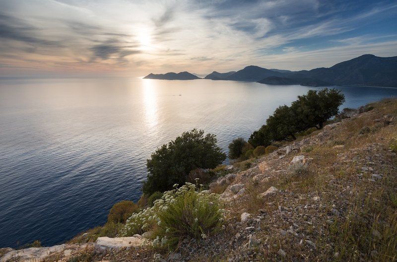 Турецкий вечер близ Олюдениз фото превью