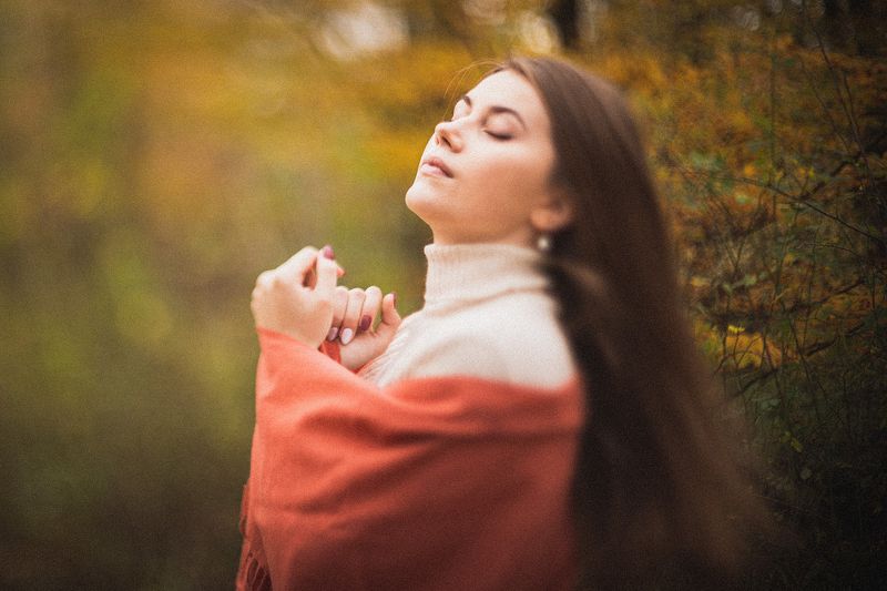 Портрет, осень, гелиос, размытие, free lensing, женский портрет,  Москва, парк, плед Дарья ... осень фото превью