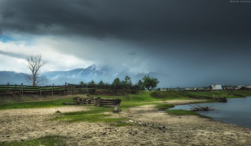 улюнхан, баргузинская долина, баргузин, горы, тучи, буря, река, непогода, день Непогода над Улюнханом фото превью