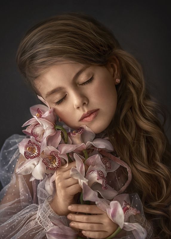 девочка, портрет,  Девочка с архидеей фото превью