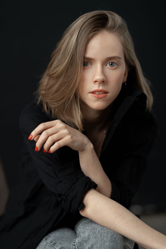 Портрет, студия, девушка, актриса Лера фото превью