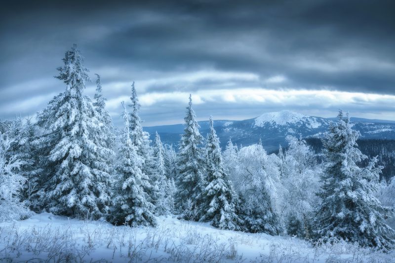 озеро, горы, лес, природа, закат, рассвет, красота, приключения, путешествие Сердится седой Урал фото превью