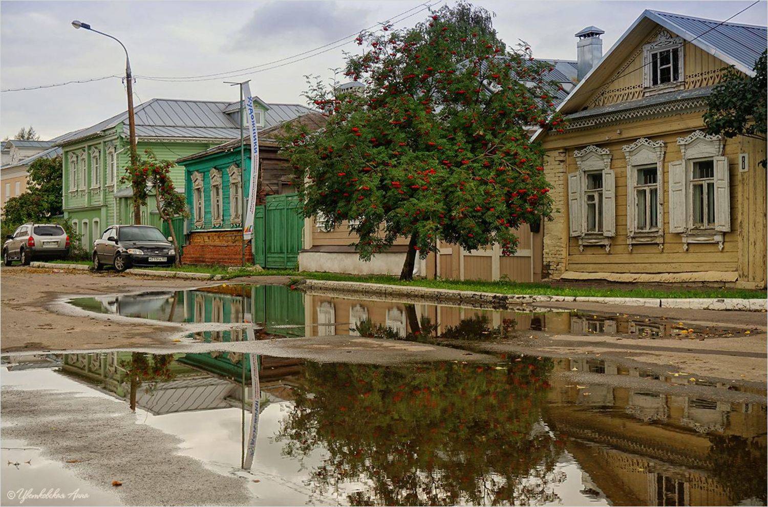 коломна, город, архитектура, домики, старые домики, наличники, отражение, Анна Цветковская
