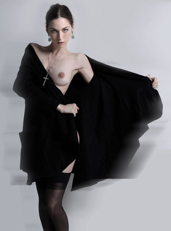 Мари фото превью