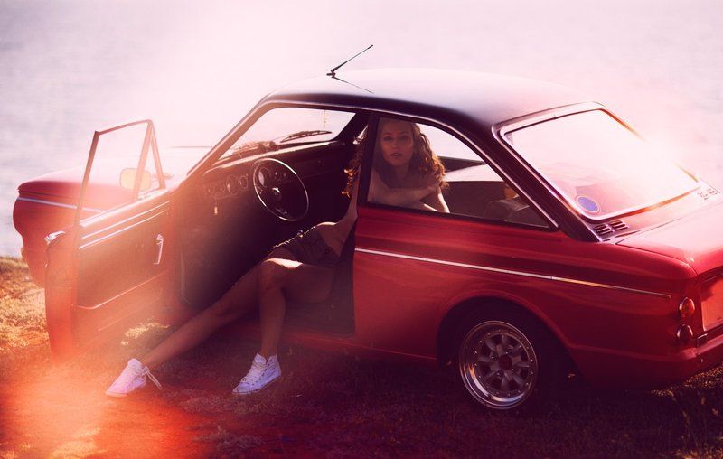 Car, Nude, Retro, Sea, Sunset sunbeam фото превью