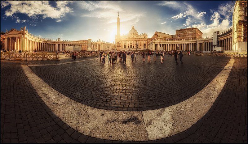 Улыбка Ватикана фото превью