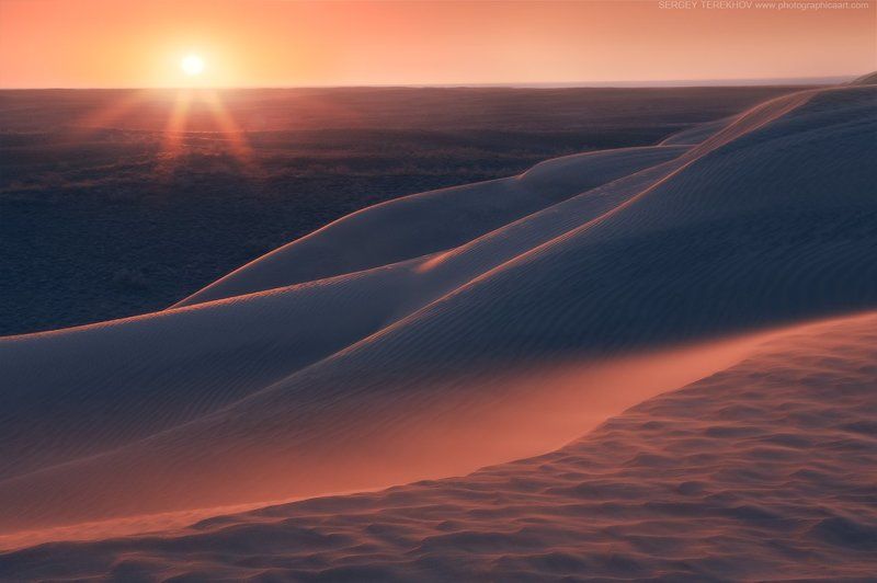 Дюны на берегу озера Балкаш ! фото превью