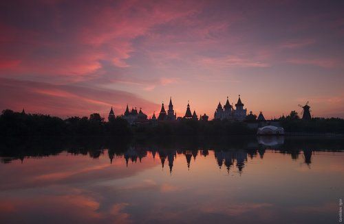 Измайловский Кремль летним вечером