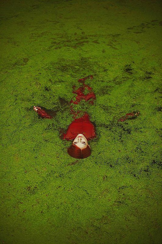 Madame RED фото превью