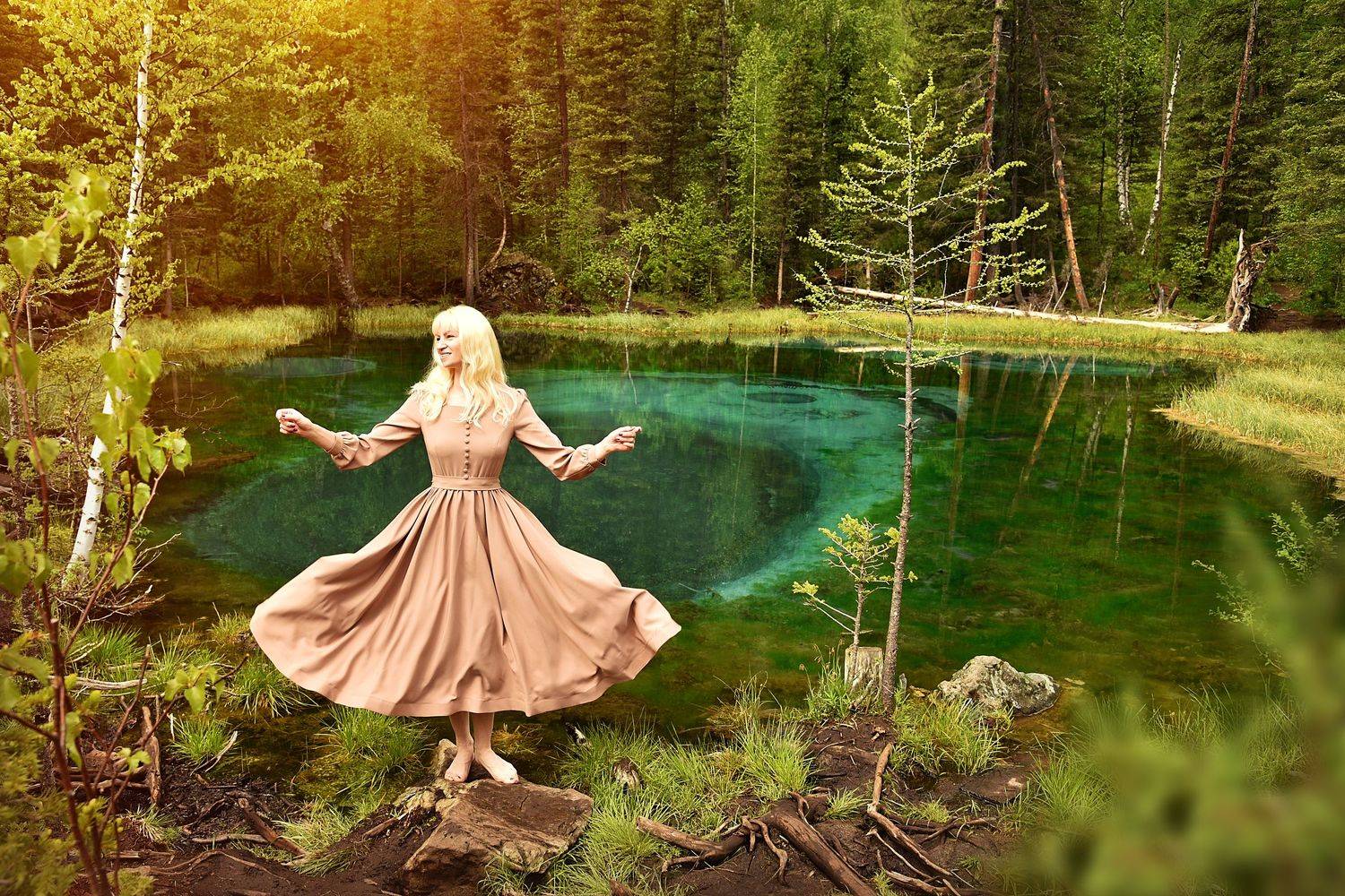 Алтай Гейзерное озеро Горы лес, Анастасия Алексеева