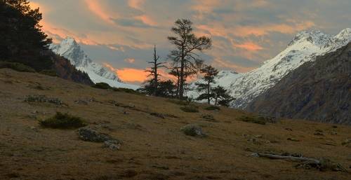 Рассвет в горах