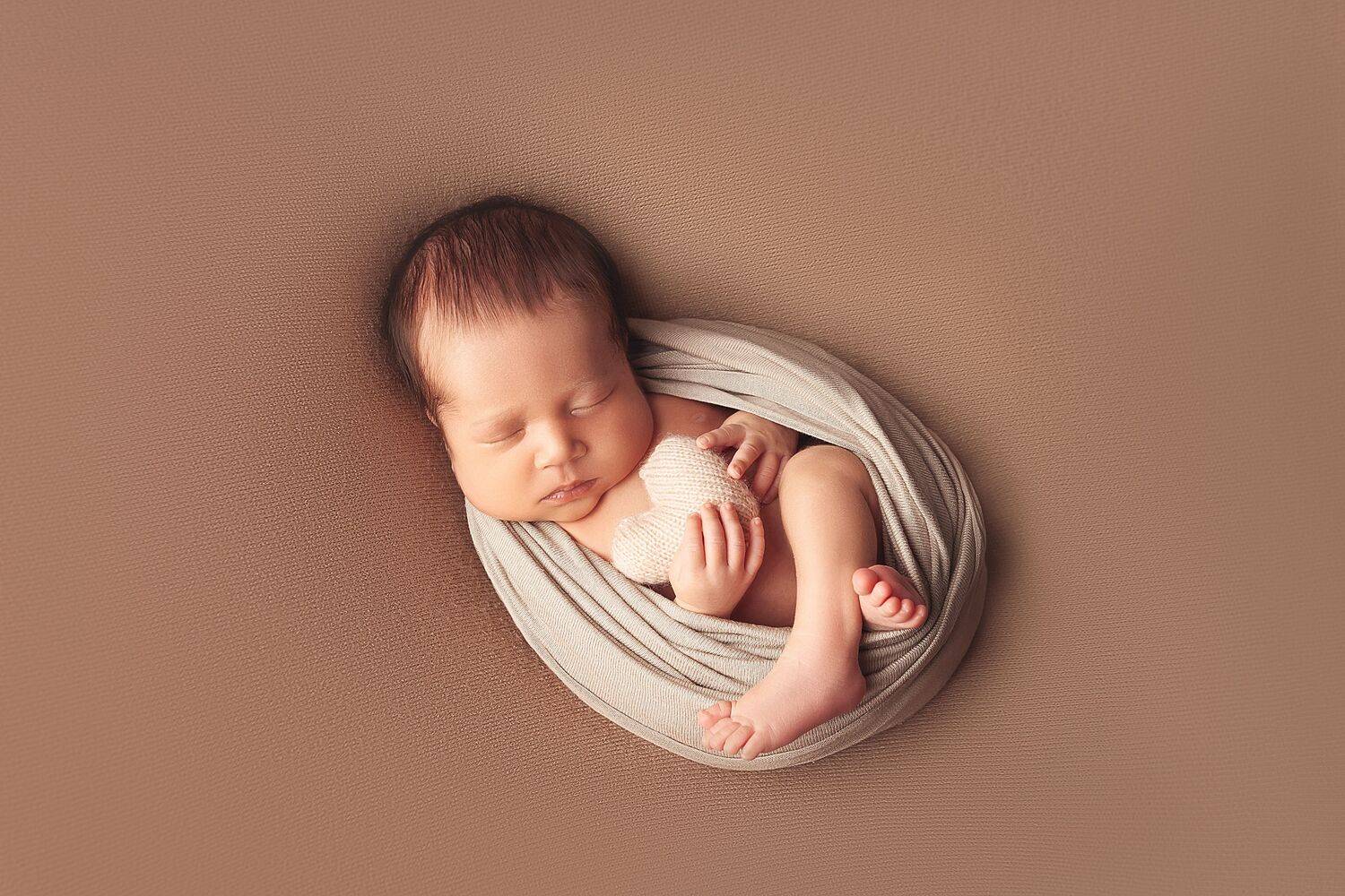 newbornphotography,  love, baby, family, newborn, babyphoto, familyphoto, children, childrenphoto, babynewborn, childrenphotography, newbornphoto, малыш, ньюборн, новорождённый, мальчик, новорождённый малыш, мальчишка, сердце, Фалько Ману