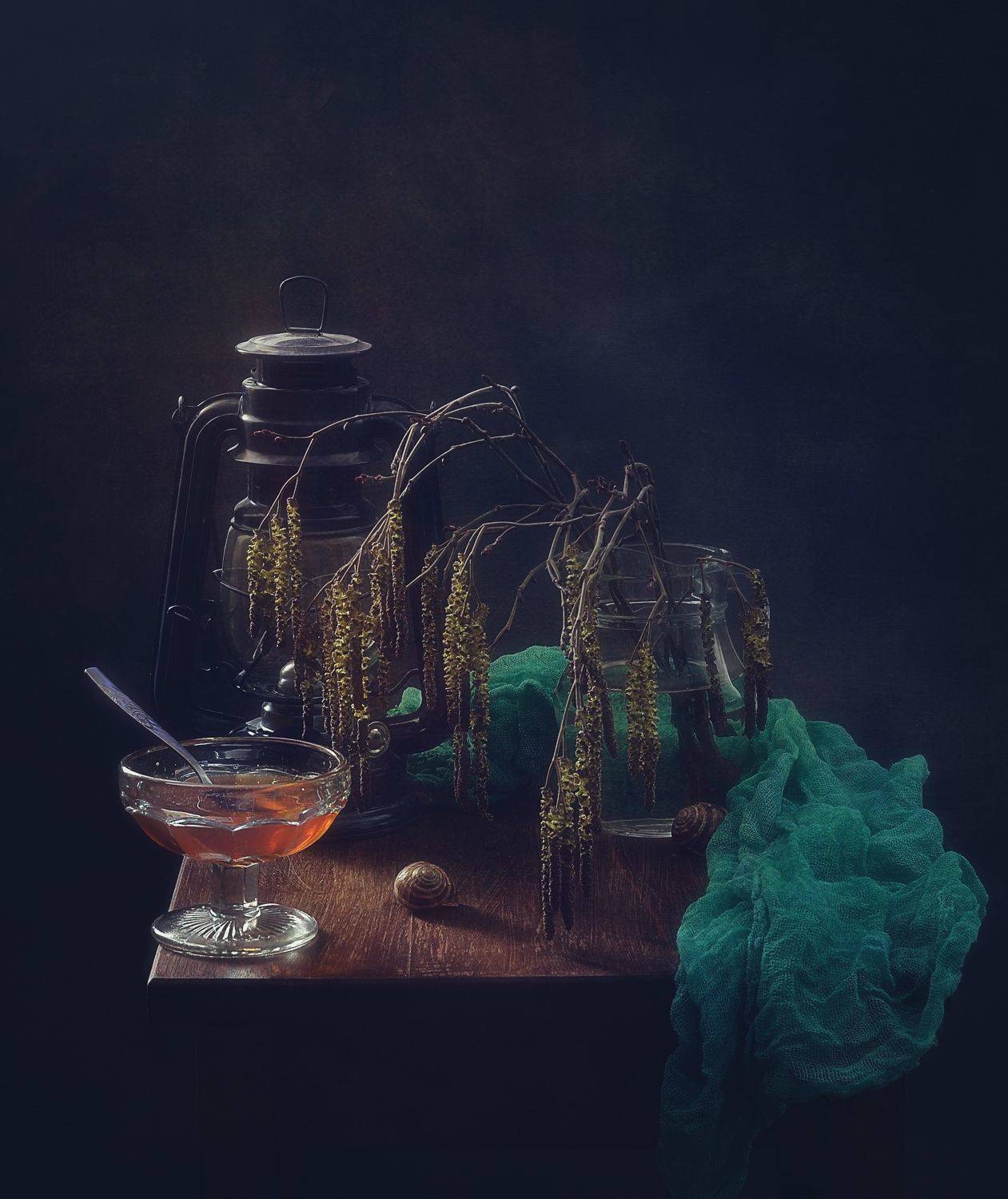 натюрморт,композиция,ольха,сережки,мед,лампа, Наталия К