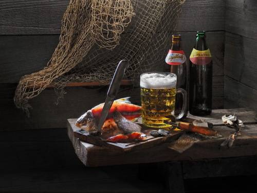 Рыбак 80-х отдыхает.