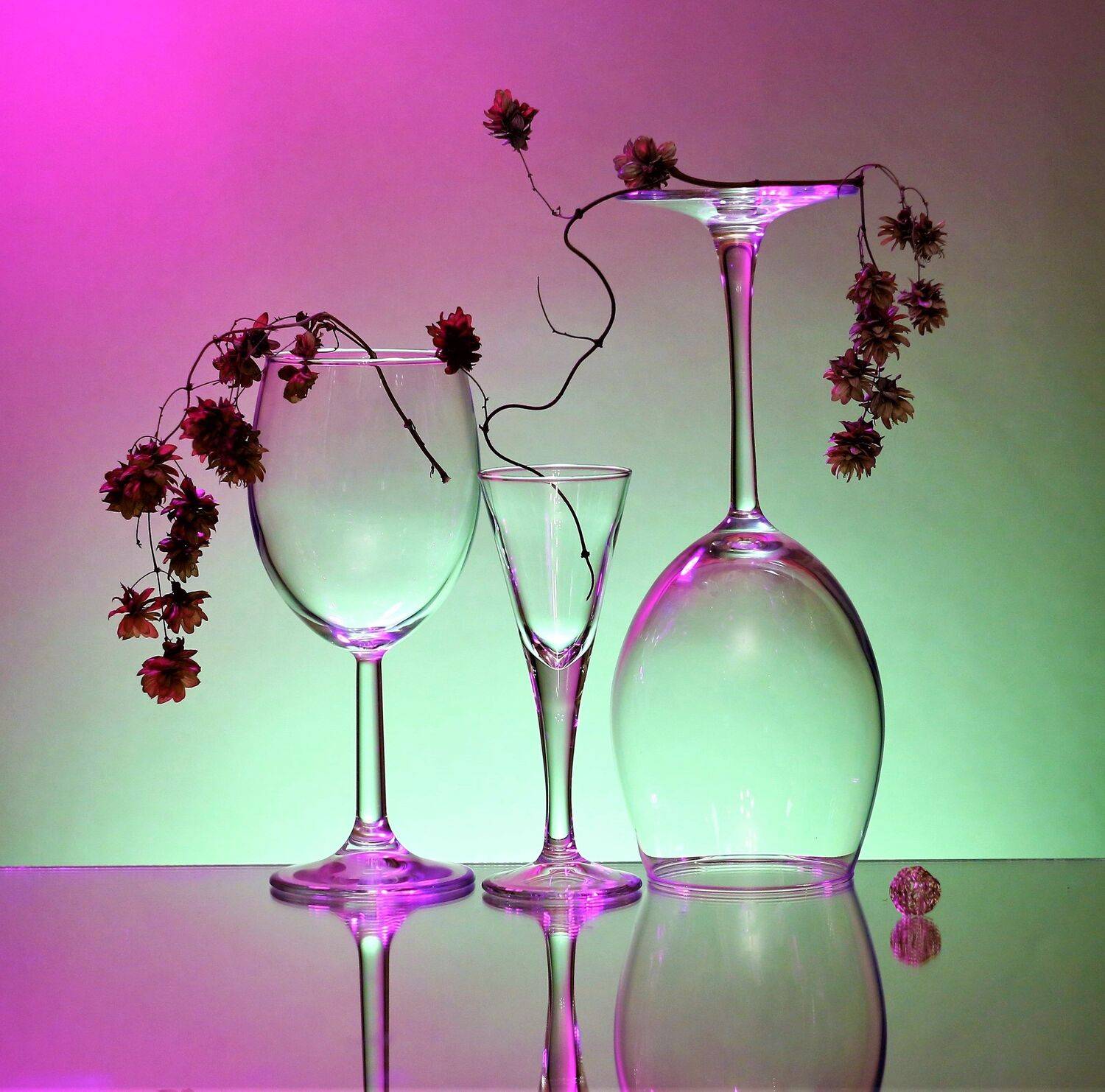 три бокала,хмель, в розово-бирюзовых тонах, Людмила Хрусталева*