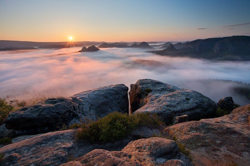 Land of Stone фото превью