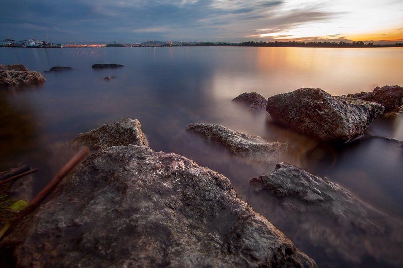 Волга в городе Энгельсе фото превью