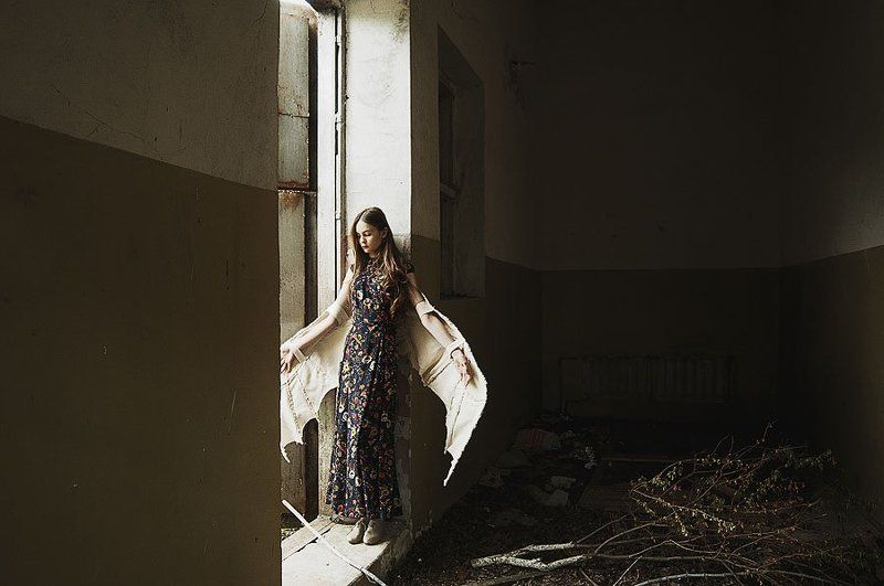 Under the Fallen Skies фото превью