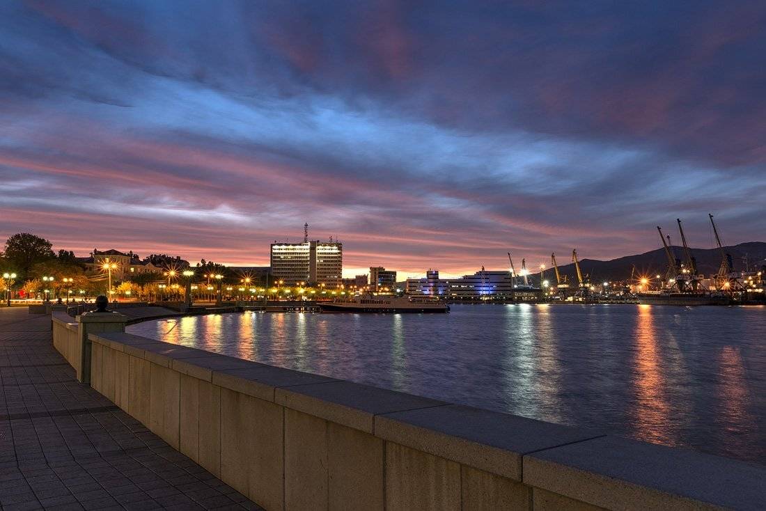 новороссийск, город, вечер, огни, небо, море, Екатерина (PhotoJourneys.ru) Васягина