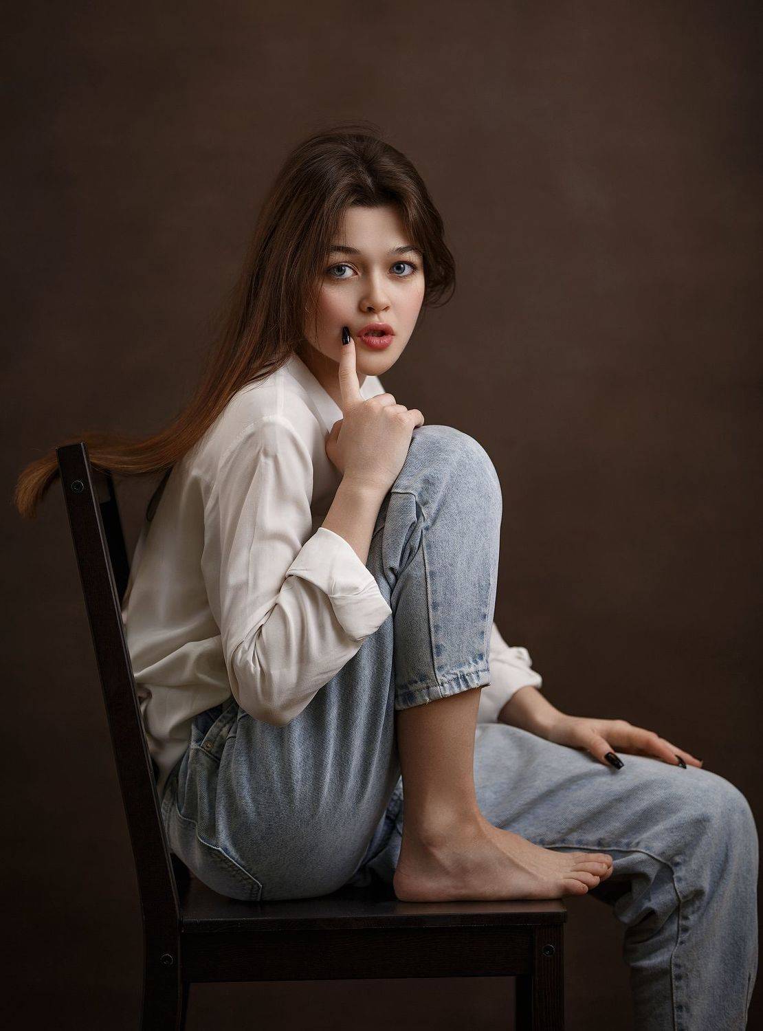 портрет девушка, Михаил Корнилов