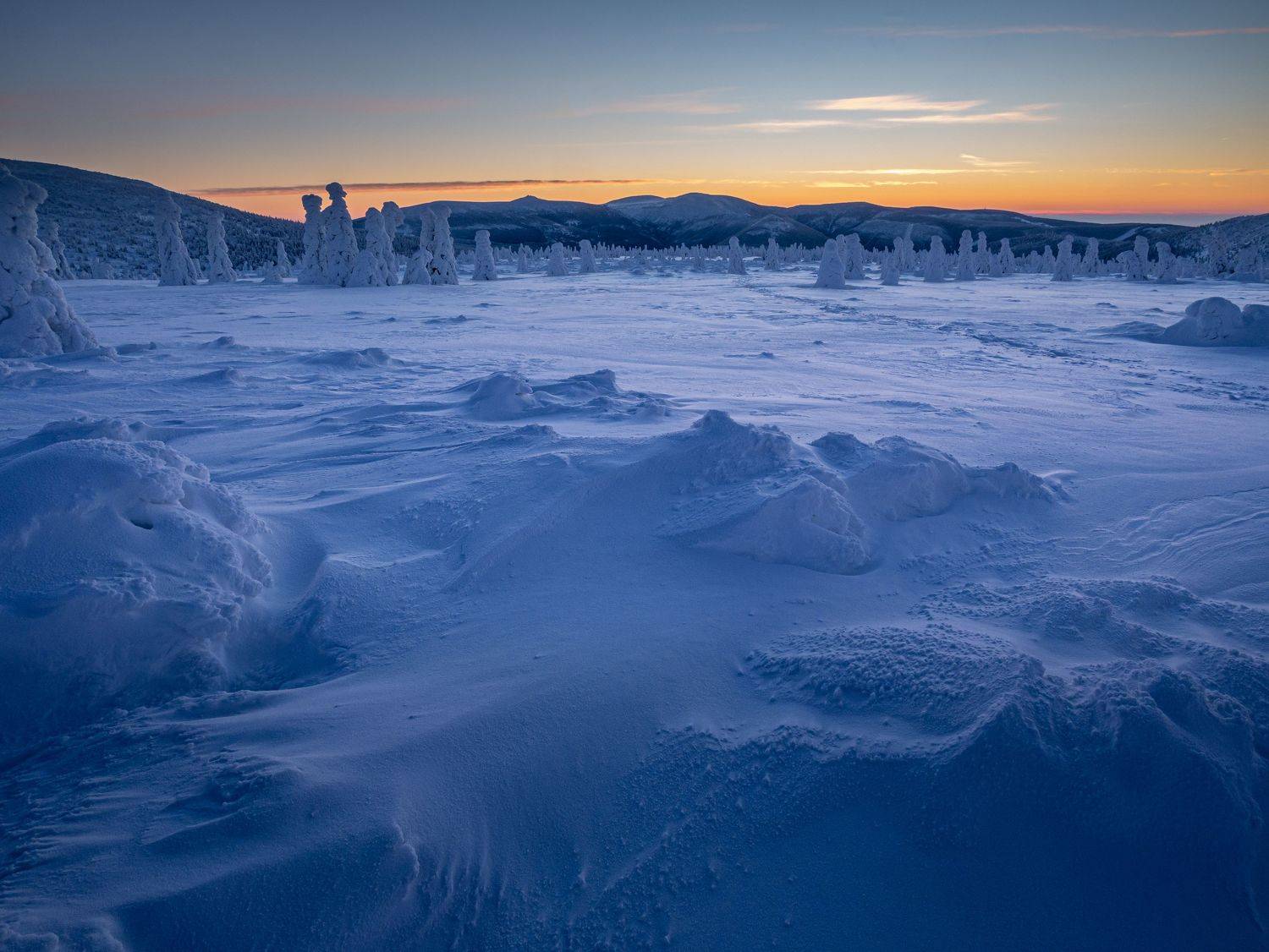 sunrise,cold,winter,krkonose,karkonosze,czechia,czech,giant mountains,snow,snezka,, Slavom&iacute;r Gajdo&scaron;
