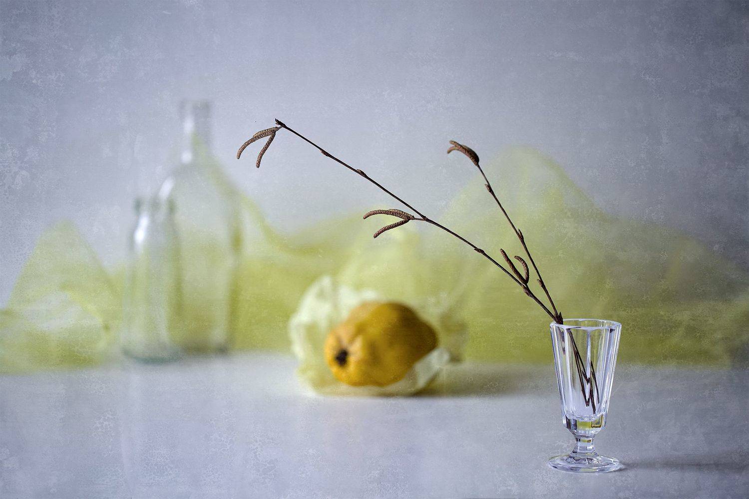 миламиронова, фоонатюрморт, stilllife, рюмка, айва, стекло, жёлтый, настроение, Мила Миронова