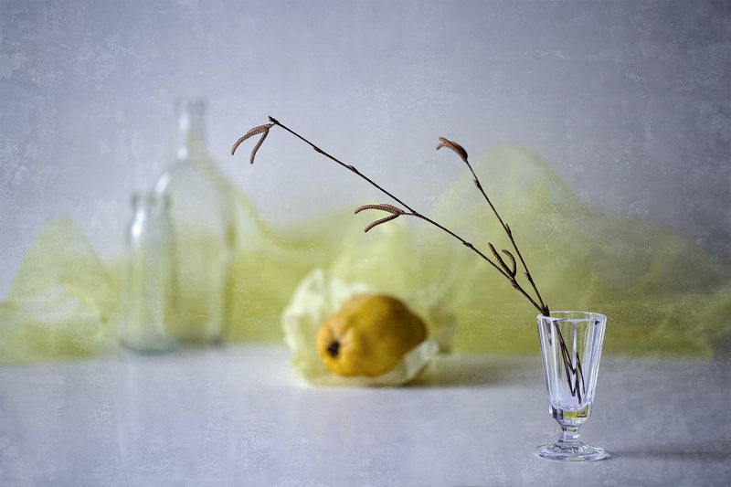 миламиронова, фоонатюрморт, stilllife, рюмка, айва, стекло, жёлтый, настроение Весна скоро... фото превью
