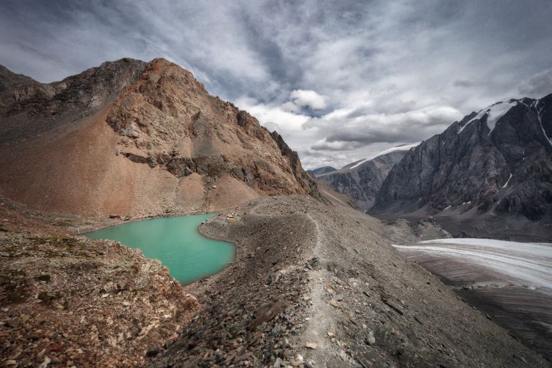 озеро, горы, лес, природа, закат, рассвет, красота, приключения, путешествие, облака Дорога в облака фото превью