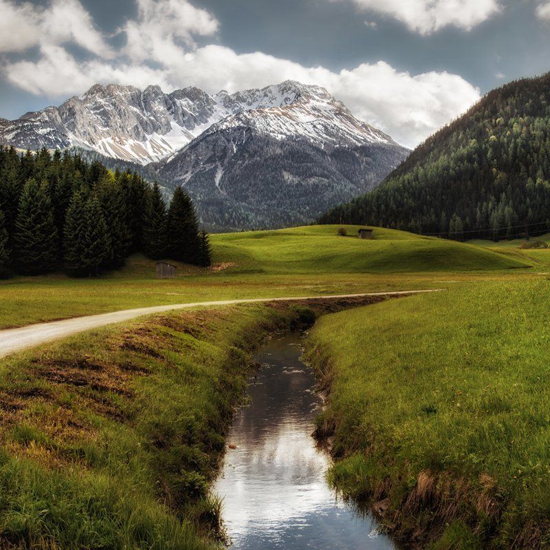 In the Alps фото превью