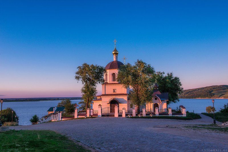 Свияжск, Татарстан, Храм святых равноапостольных Кон Свияжск фото превью