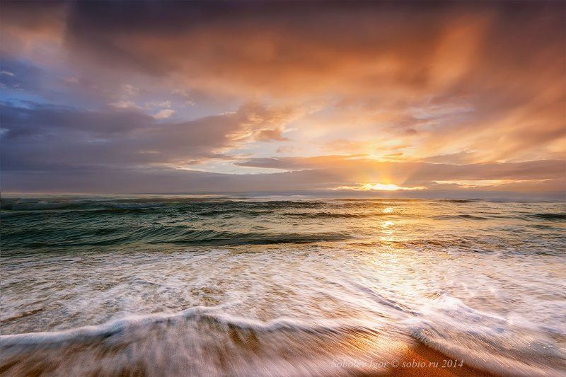 Прибой фото превью
