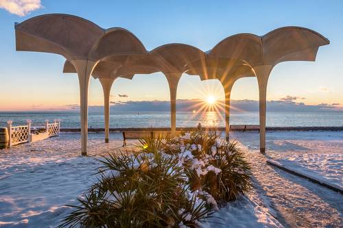 Морозный рассвет в Ялте