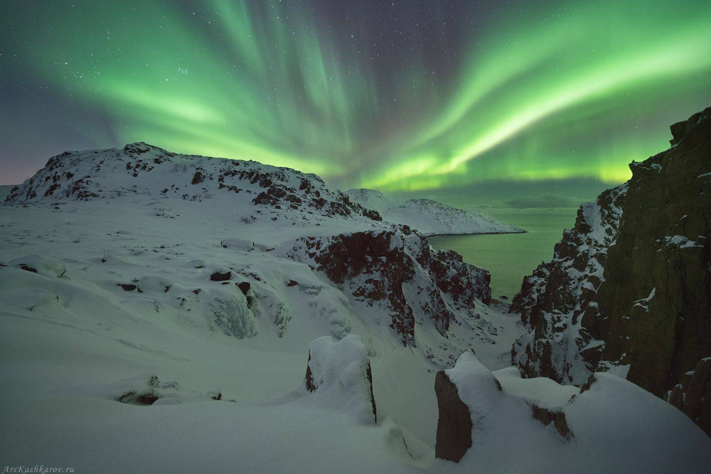 териберка, северное сияние, кольский, батарейский водопад, ночное фото, Арсений Кашкаров