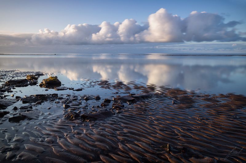 Между небом и землей фото превью